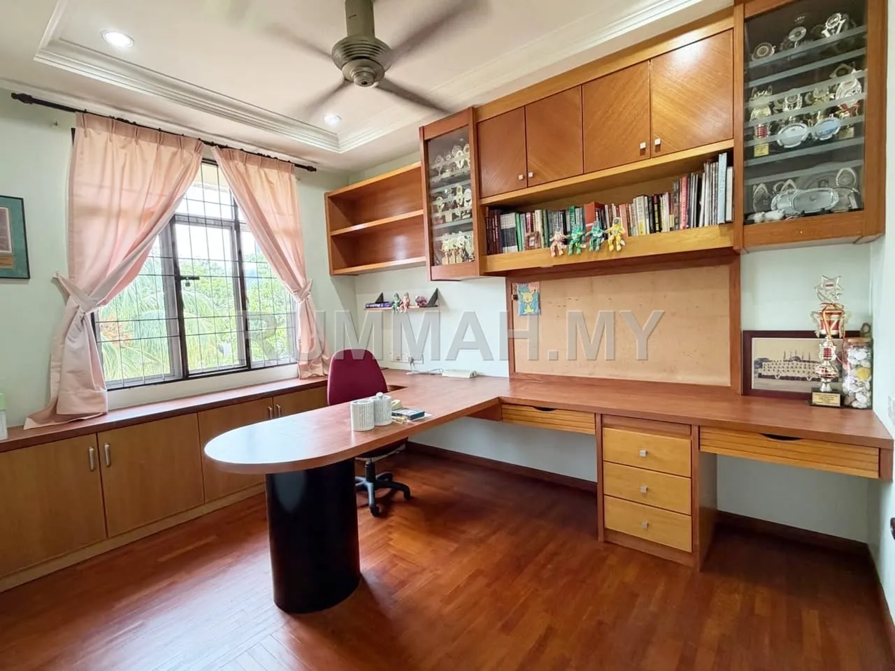 Additional photo of 2-Storey Semi-Detached for Sale @ Persiaran Sungai Ara, Sungai Ara | Freehold