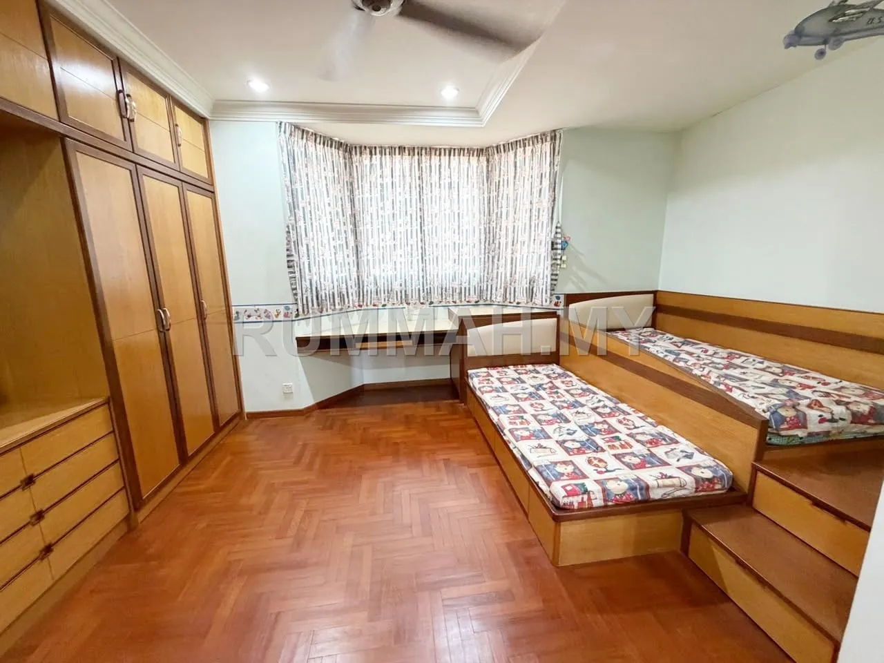 Additional photo of 2-Storey Semi-Detached for Sale @ Persiaran Sungai Ara, Sungai Ara | Freehold